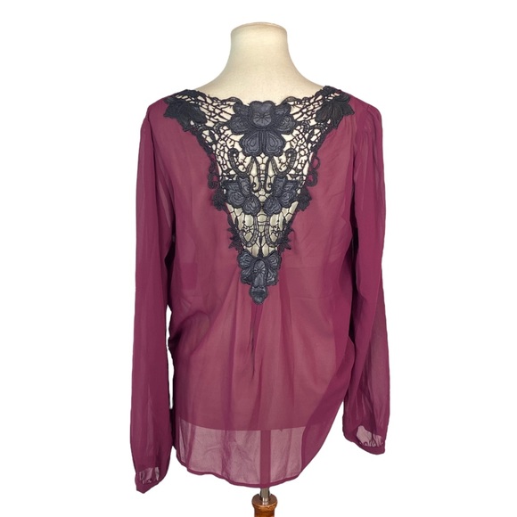 Woman’s Double Zero maroon/burgundy long sleeve semi sheer wrap blouse size M - Picture 3 of 3
